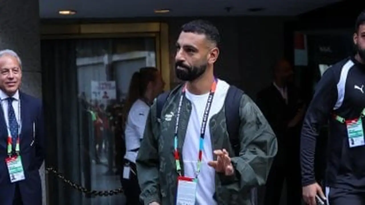 منتخب مصر يصل ملعب لومن فيلد لملاقاة بلجيكا في المونديال